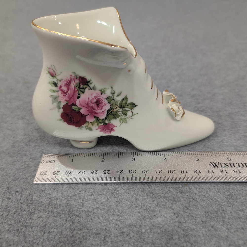 Formalities by Baum Bros White Ceramic Victorian Style Shoe Figurine Floral Rose - Picture 7 of 8